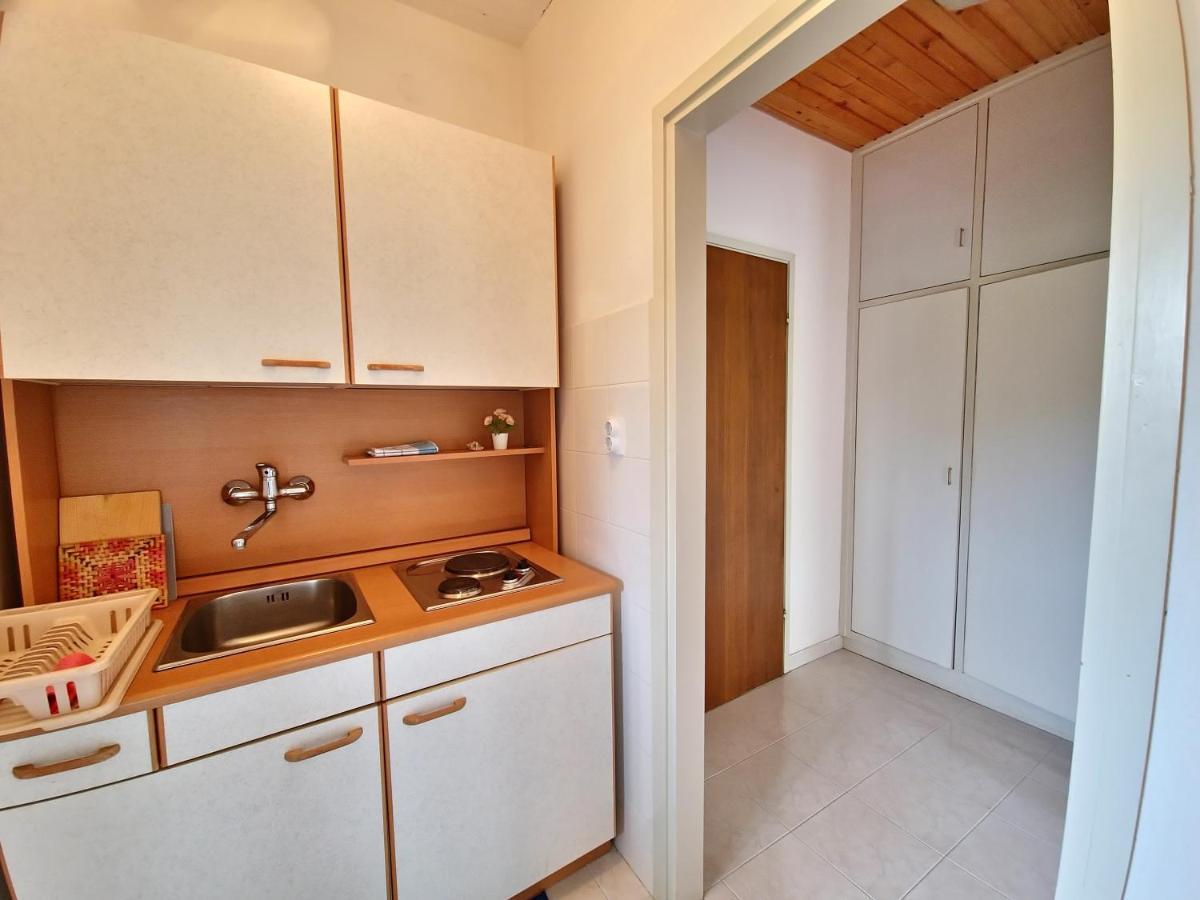 Swim And Climb Baska House - Island Krk *