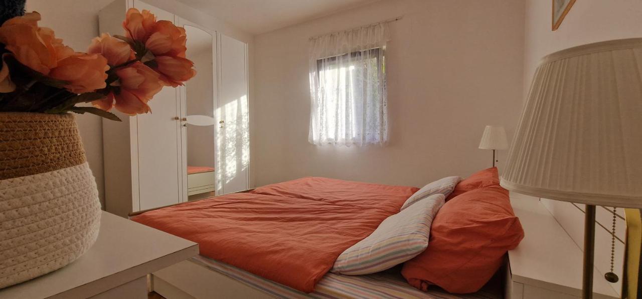 Swim And Climb Baska House - Island Krk