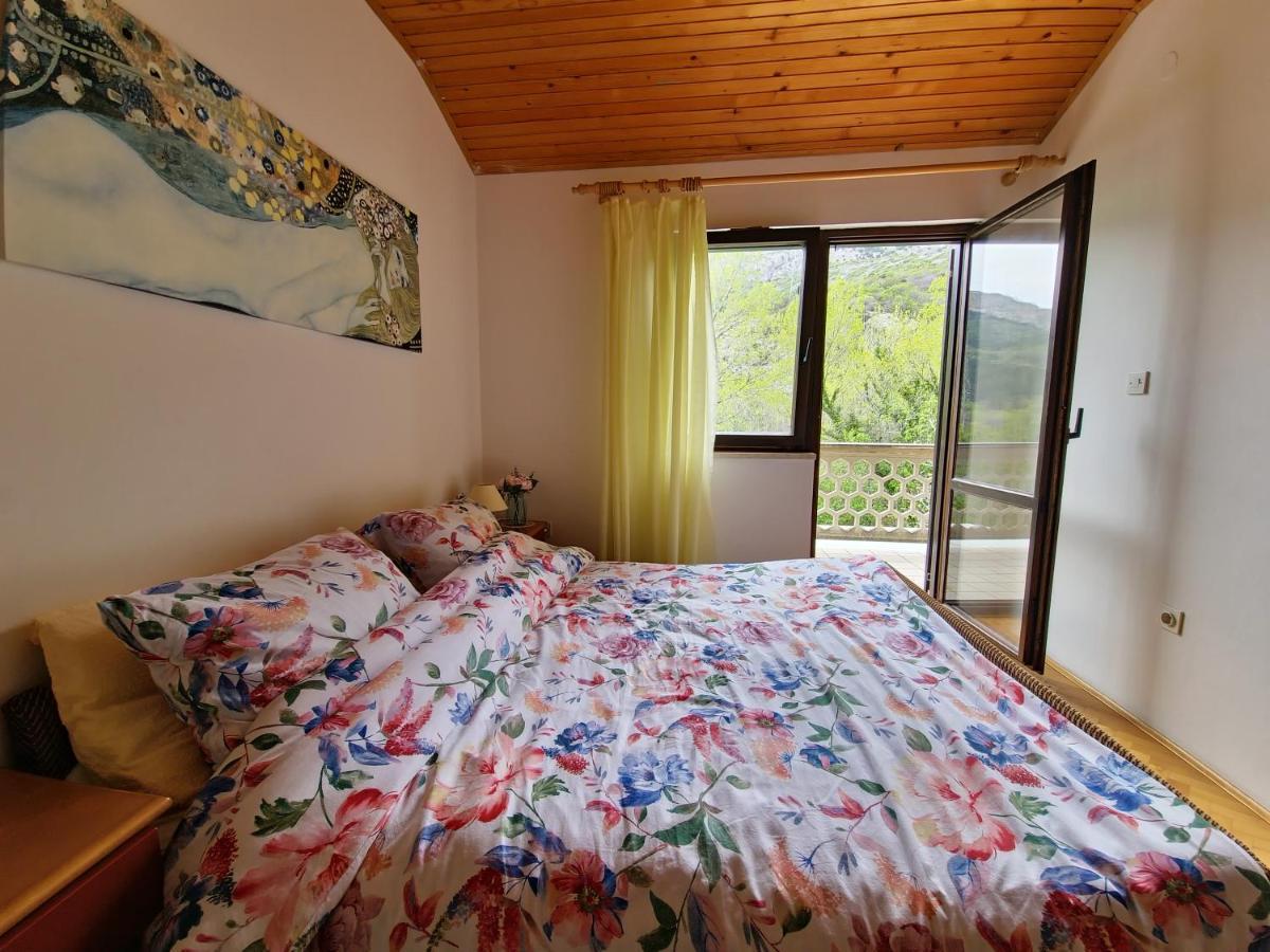 Swim And Climb Baska House - Island Krk *