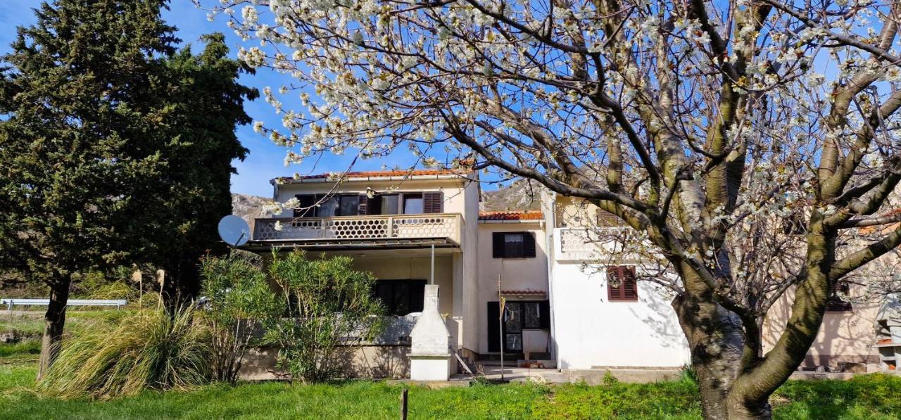 Swim And Climb Baska House - Island Krk Holiday home *