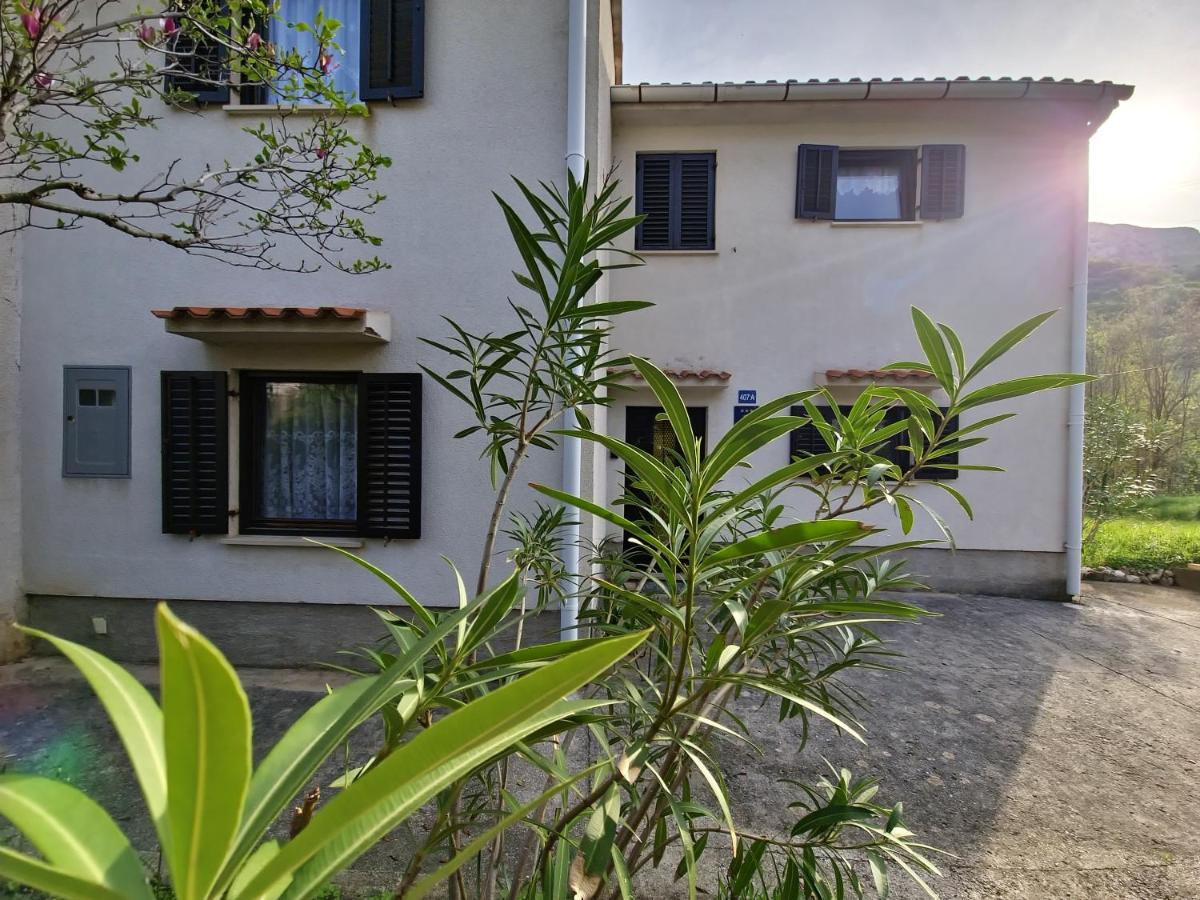 Swim And Climb Baska House - Island Krk Holiday home