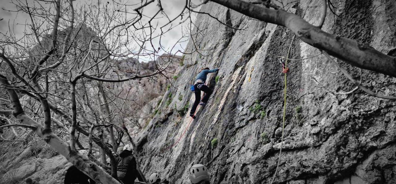 Swim And Climb Baska House - Island Krk