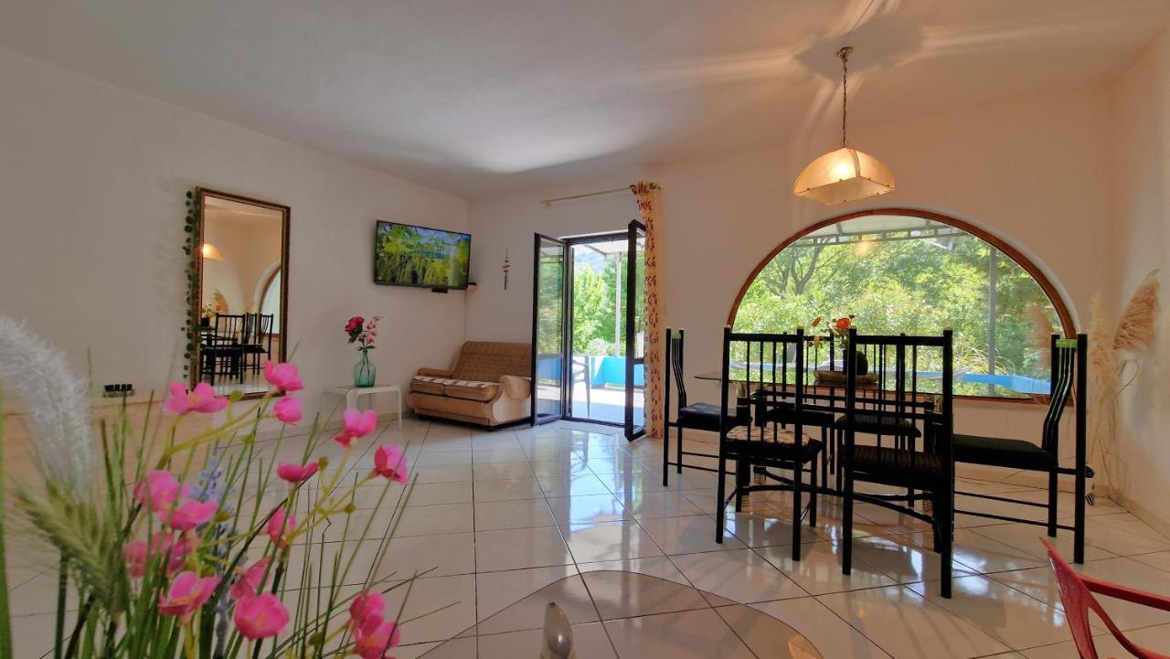 Swim And Climb Baska House - Island Krk Holiday home *