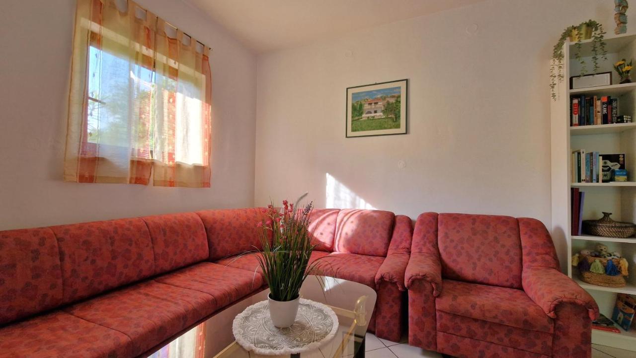 Swim And Climb Baska House - Island Krk