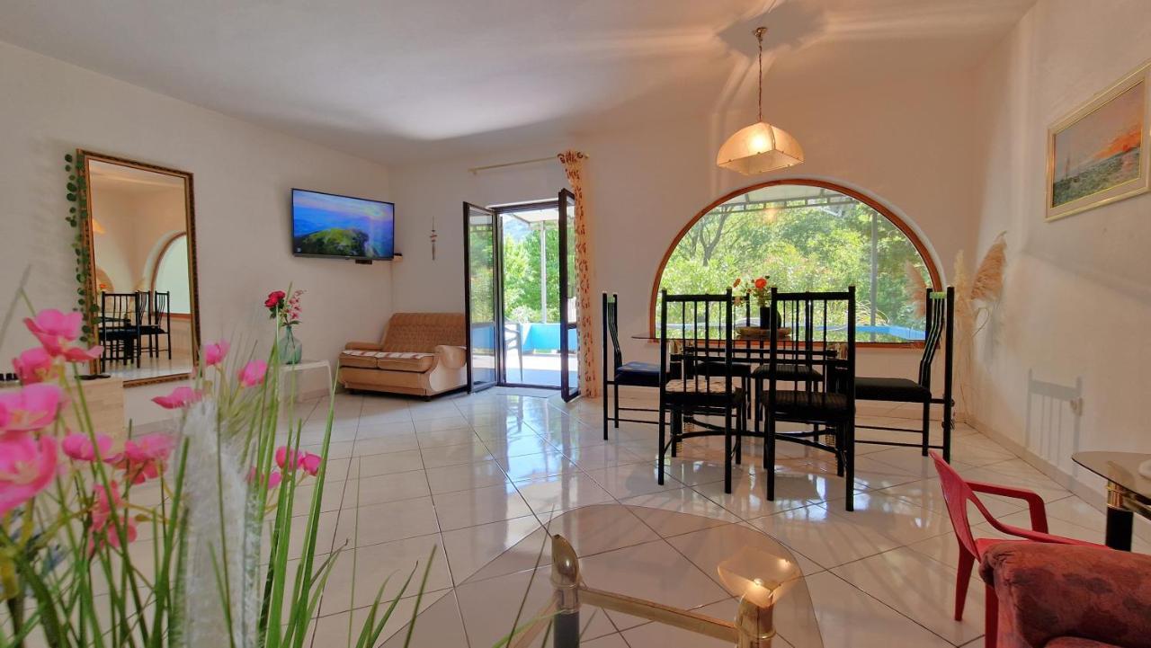 Swim And Climb Baska House - Island Krk * Draga Bascanska